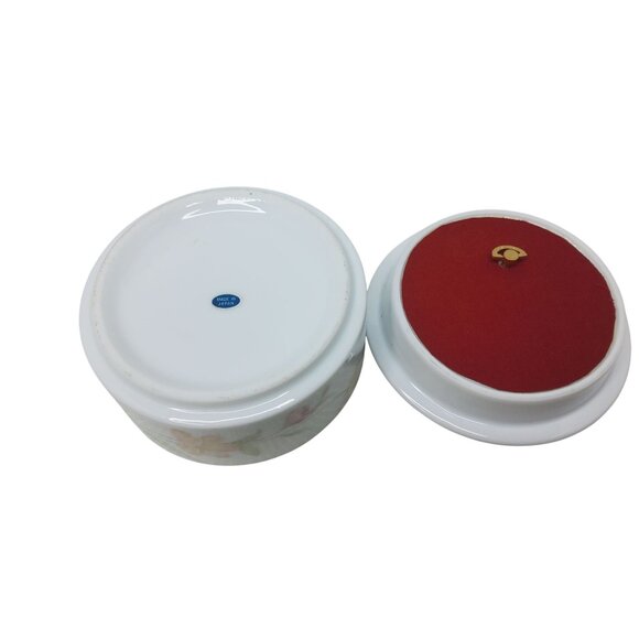 Vintage Japan Made Fine China Floral Round Music Jewelry Box With Lid "Song Memo - Picture 5 of 5